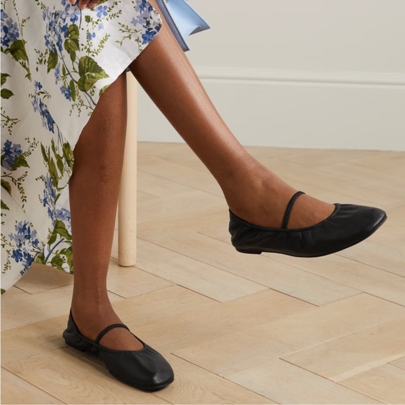 Reformation Buffy Ruched Black Leather Ballet Flats Sz 10.5